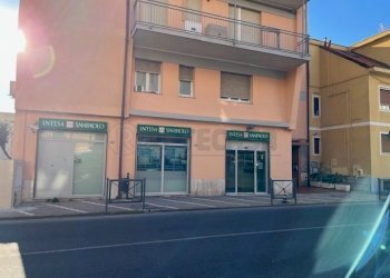BANCA INTESA PIETRA LIGURE  (11).jpg - Terratetto - Terracielo Corso Italia 64, Pietra Ligure - foto 20