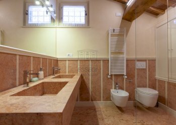 vendita rustico luccaPHOTO-2023-02-14-12-21-32 2.j - Villa Via di Villa Paola 335/F, Lucca - foto 16