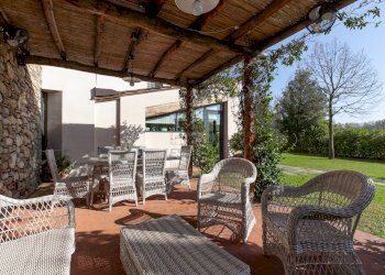 vendita rustico luccaPHOTO-2023-02-14-12-21-29.jpg - Villa Via di Villa Paola 335/F, Lucca - foto 26