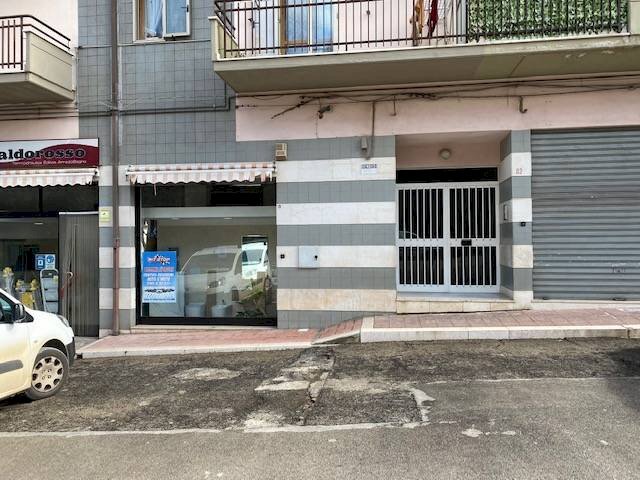 Four-room apartment Via Torre Mileto, San Nicandro Garganico - photo 2