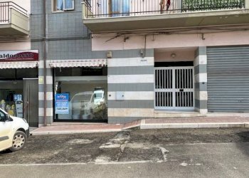 Four-room apartment Via Torre Mileto, San Nicandro Garganico - photo 2