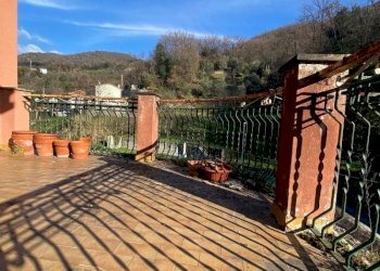 Terrazzo - Four-room apartment via Piandifieno, 55, Ne - photo 3