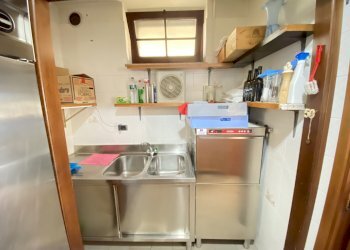 disimpegno-spogliatoio - Ristorante Frazione Balma, 11, Roure - foto 14