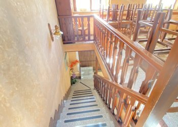 vano scala - Ristorante Frazione Balma, 11, Roure - foto 16