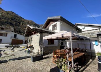 facciata ingresso - Ristorante Frazione Balma, 11, Roure - foto 4