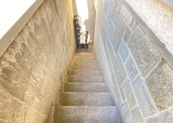 scala accesso cantina - Ristorante Frazione Balma, 11, Roure - foto 39