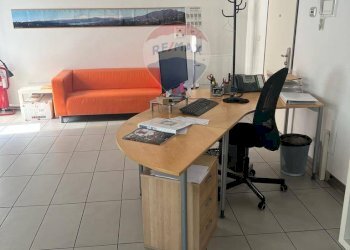 Ufficio Via Lungolago di Calcinate, Varese (zona Calcinate del Pesce) - foto 15