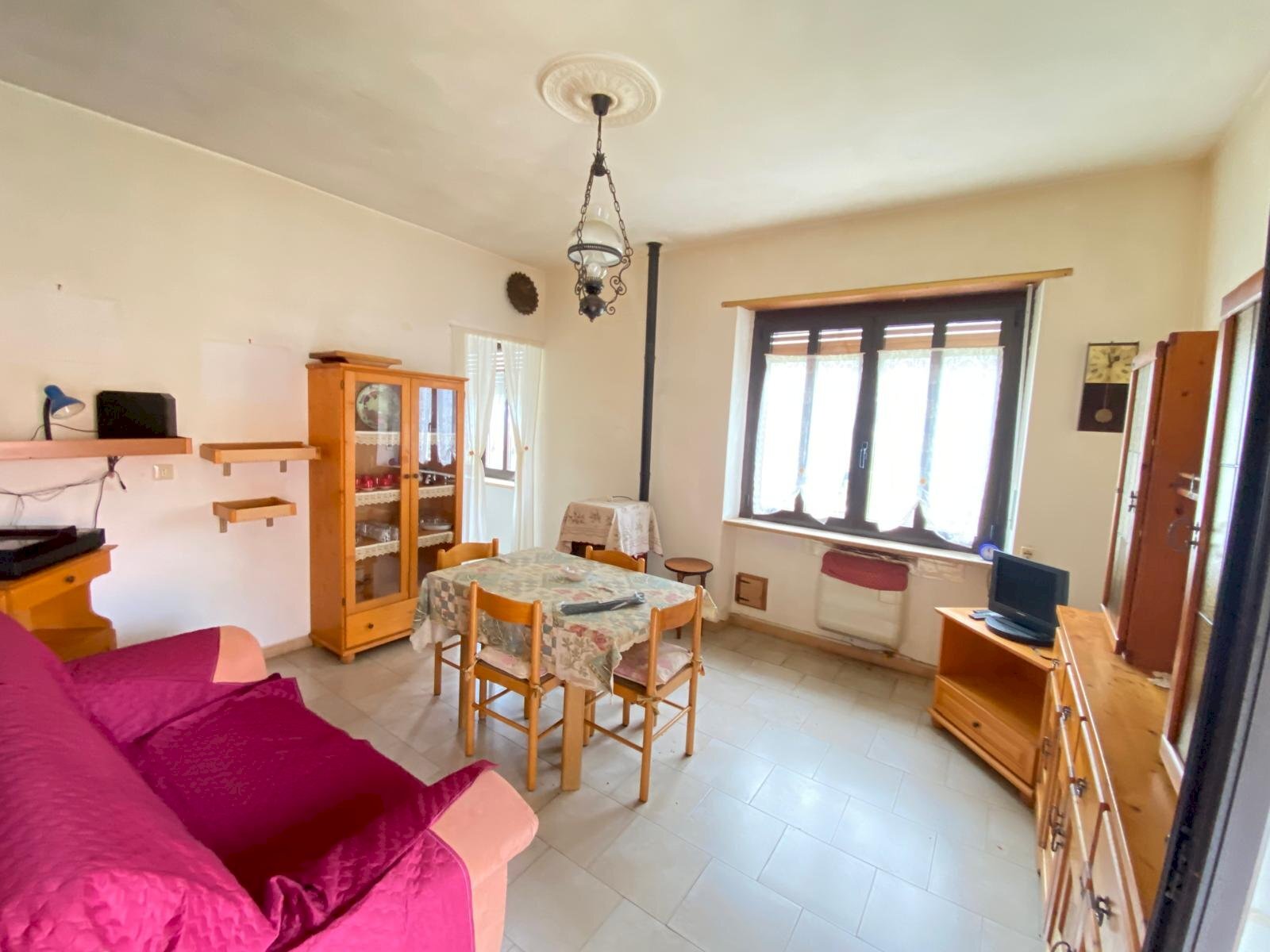 Trilocale borgata combal, 39, Roure - foto 1