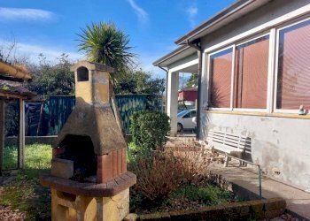 3de1a426-bb43-4c15-afc4-ca0f3dca897c.JPG - Villa a Schiera Via del Maggiore, Castelnuovo Magra - foto 3