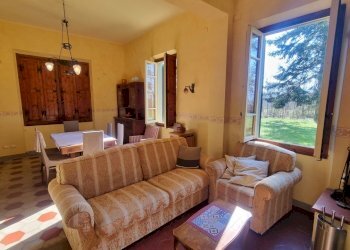 20230210_123024.jpg - Casa indipendente Borgo San Lorenzo - foto 1