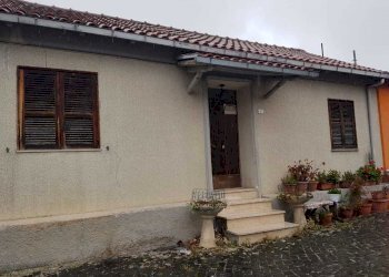 IMG-20230227-WA0007.jpg - Villa Via Piane Sante  6, Castellafiume - foto 1