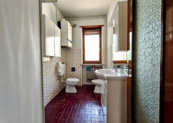 BAGNO - Three-room apartment Via della Pineta, 9, Perosa Argentina - photo 27