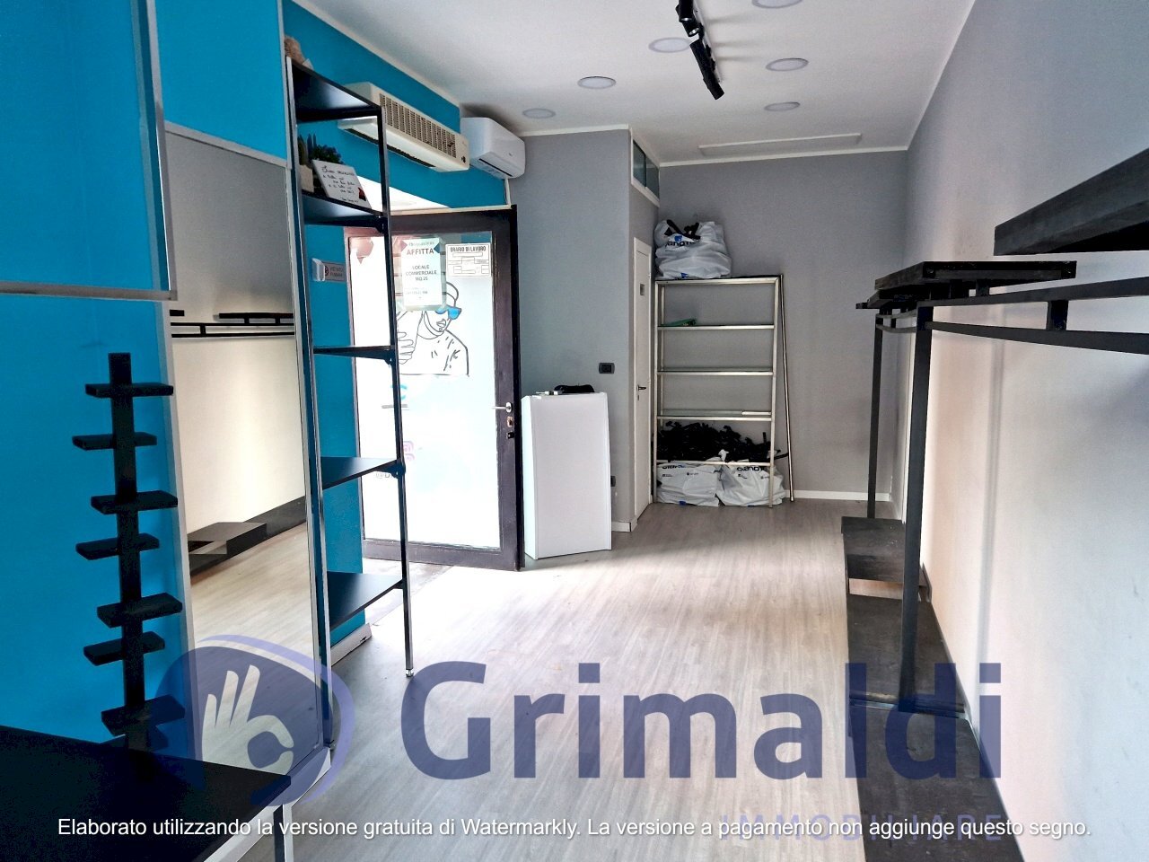 5.jpg - Locale Commerciale P.zza Della Repubblica 66, Pozzuoli - foto 3