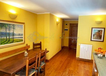 AFFITTO COURMAYEUR - INGRESSO - Four-room apartment Route de Pallusieux 13, Prè-Saint-Didier - photo 4