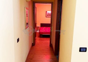 AFFITTO COURMAYEUR - CORRIDOIO - Four-room apartment Route de Pallusieux 13, Prè-Saint-Didier - photo 12