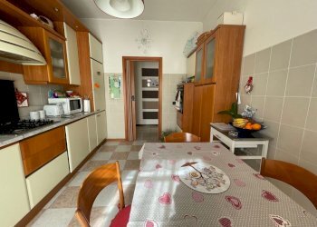 89e2a37f-c254-4abe-b235-a0829a32575a.jpg - Quadrilocale Castelnuovo Magra - foto 2