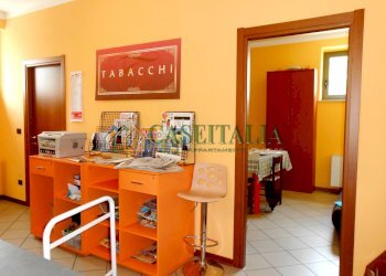 200 3.jpg - Tabaccheria Ivrea - foto 3