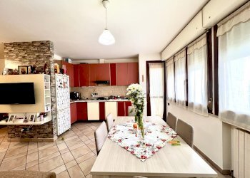 Cucina - Appartamento Viale Guglielmo Marconi 163, Roncofreddo - foto 6