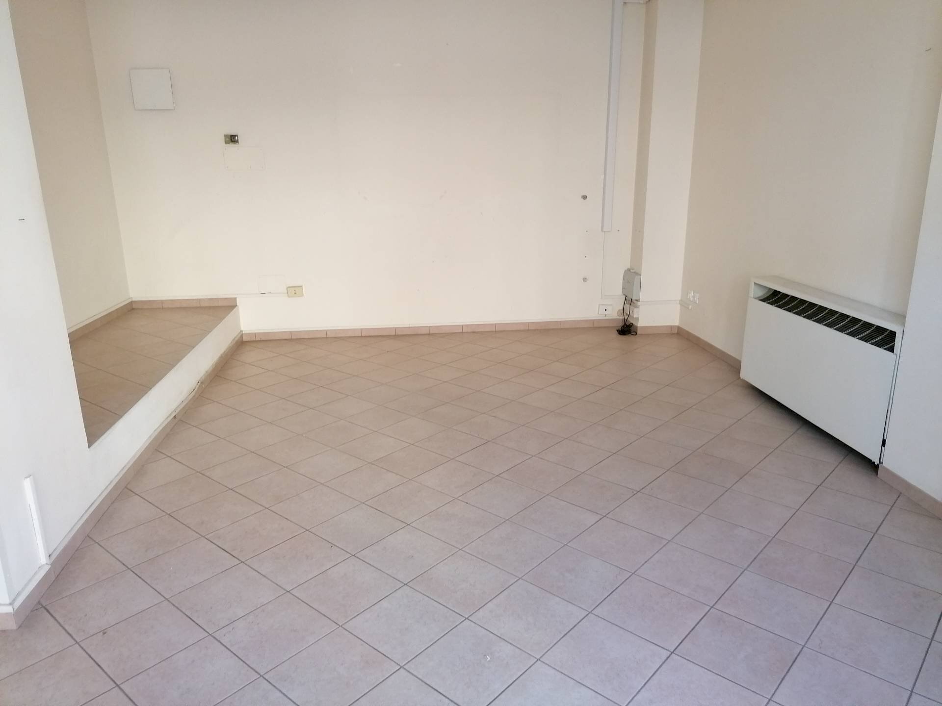 Commercial Premises Mantova - photo 3