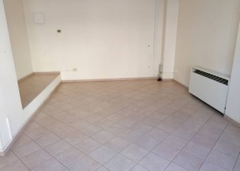 Locale Commerciale Mantova - foto 3