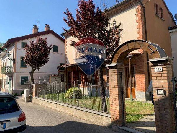 Casa indipendente Sobborghi, Alessandria, Alessandria - foto 1