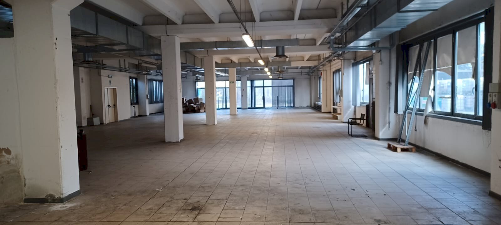 Shed Strada Statale 9 Emilia, Castelfranco Emilia - photo 3