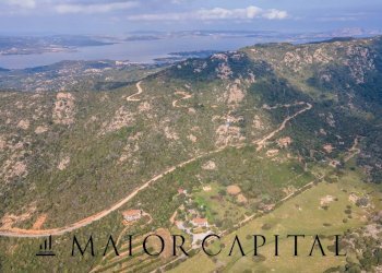 Terreno agricolo località Santa Teresa, Arzachena - foto 2