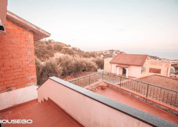 esterno - Villa via Enzo Ferrari, 64, Celle Ligure - foto 1