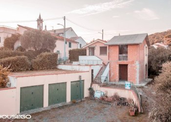 esterno - Villa via Enzo Ferrari, 64, Celle Ligure - foto 2