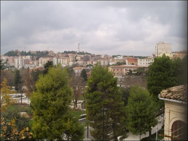 vista - Three-room apartment Macerata - photo 2