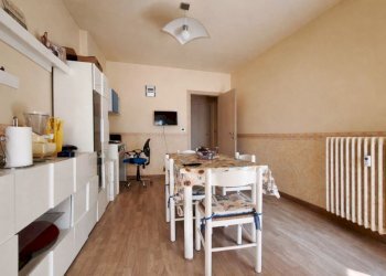 Trilocale via roma, 24B, Perosa Argentina - foto 4