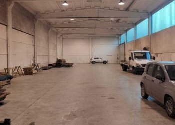 WhatsApp Image 2022-01-04 at 15.43.36.jpeg - Commercial Premises Via Vallestura 25 D, Masone - photo 5