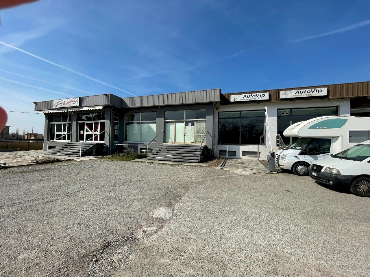 Shop Reggio nell'Emilia - photo 1