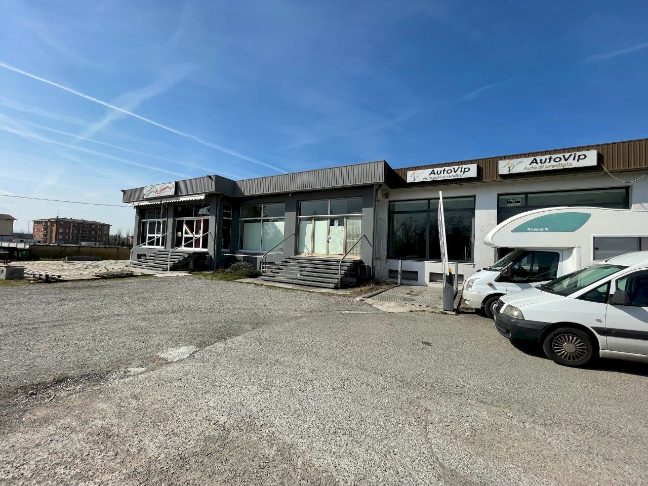 Shop Reggio nell'Emilia - photo 3