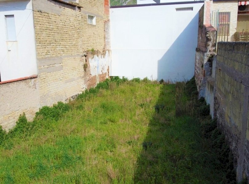 Building land Mondragone - photo 2