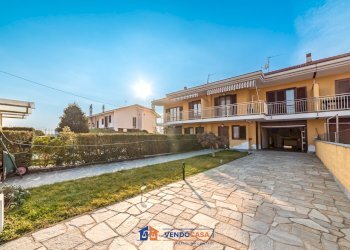 Independent house Casalgrasso - photo 3