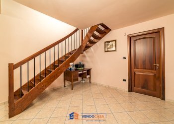 Independent house Casalgrasso - photo 6