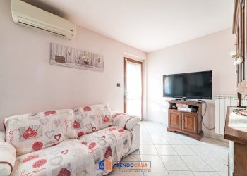 Independent house Casalgrasso - photo 15