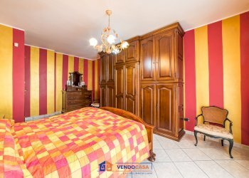 Independent house Casalgrasso - photo 26