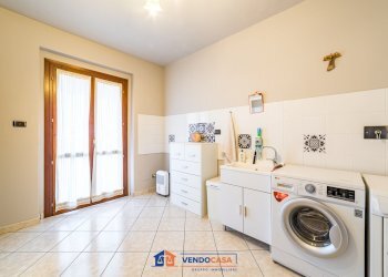 Independent house Casalgrasso - photo 28