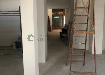 WhatsApp Image 2023-01-24 at 11.41.49 (15).jpeg - Locale Commerciale VIA MANZONI  161 a, Bari - foto 14