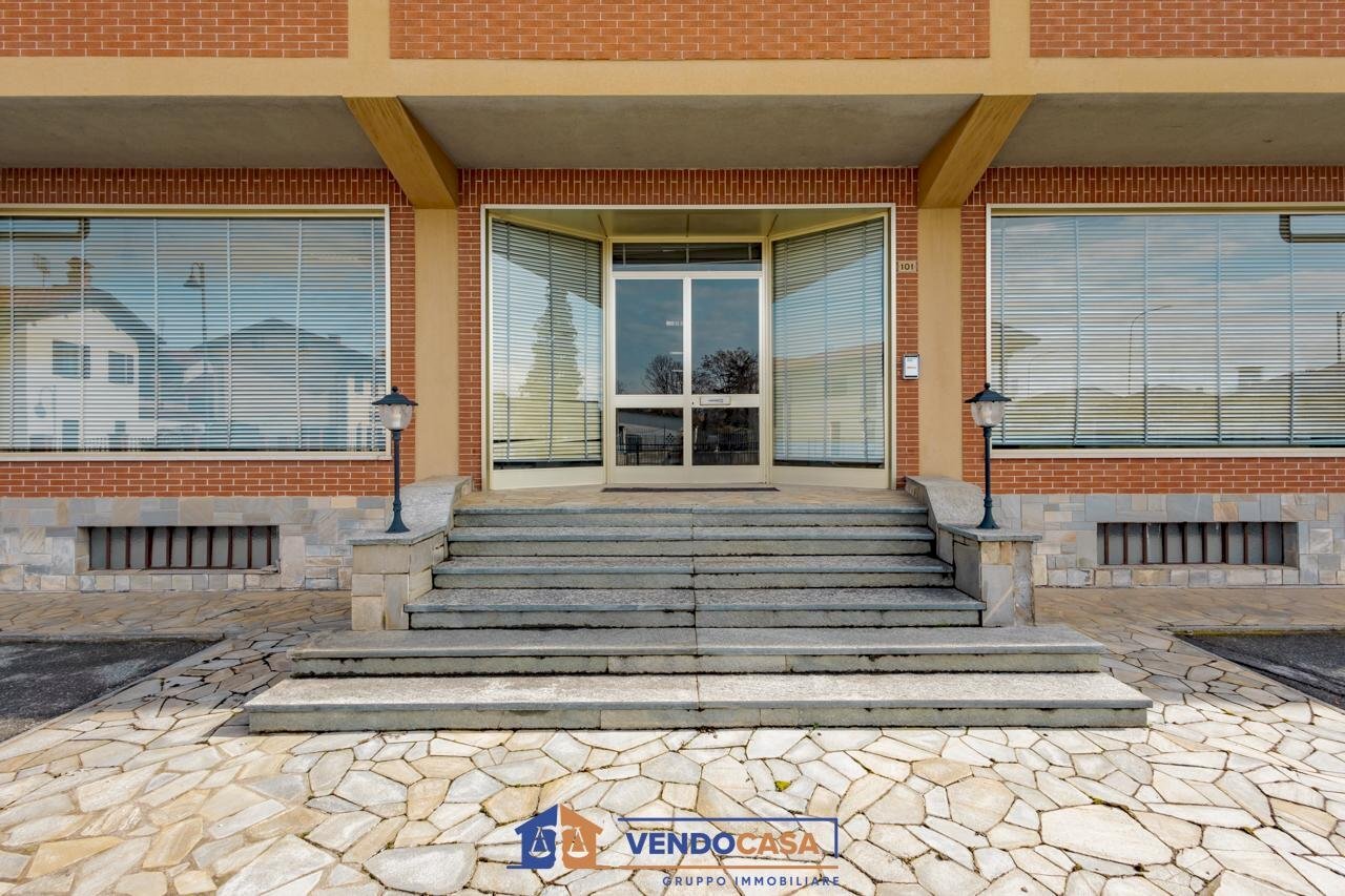 Capannone Tarantasca - foto 2