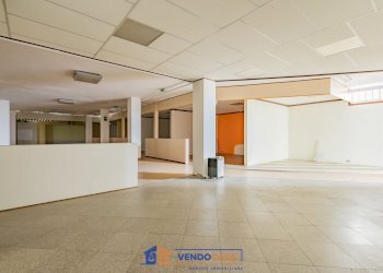 Capannone Tarantasca - foto 11