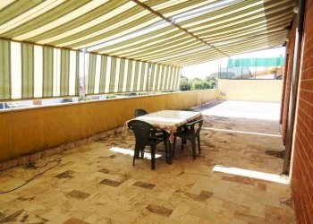 Balcone - Four-room apartment via Ardeatina, 273B, Anzio - photo 26