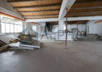 Interno non residenziale - Shop via Angelo Pasolini, Longiano - photo 5