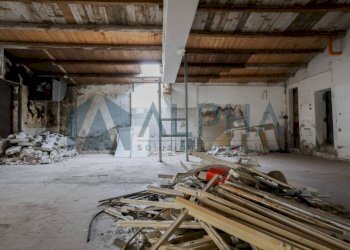 Box auto - Shop via Angelo Pasolini, Longiano - photo 8