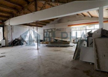 Interno non residenziale - Shop via Angelo Pasolini, Longiano - photo 10