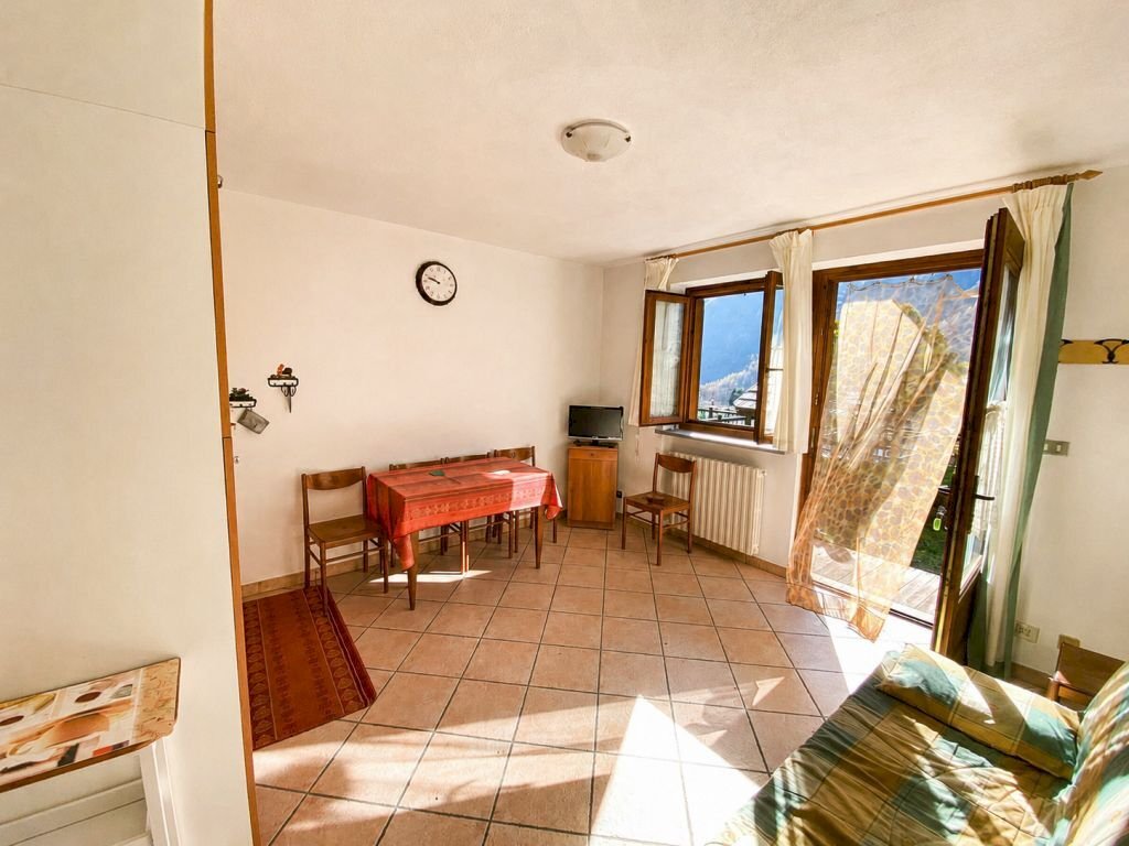 Bilocale frazione Villaretto, 96/A, Roure - foto 1