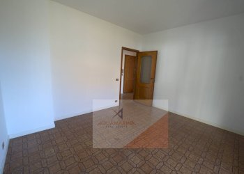 Trilocale Vallecrosia - foto 9