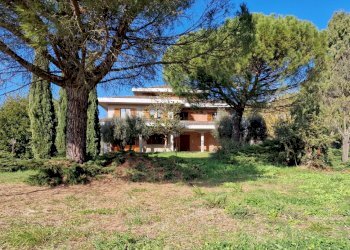 01.jpg - Villa Viale Perugia 37, Castiglione del Lago - foto 1